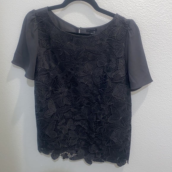 Ann Taylor Butterfly Embroidered Lace Overlay Blouse - Picture 2 of 6